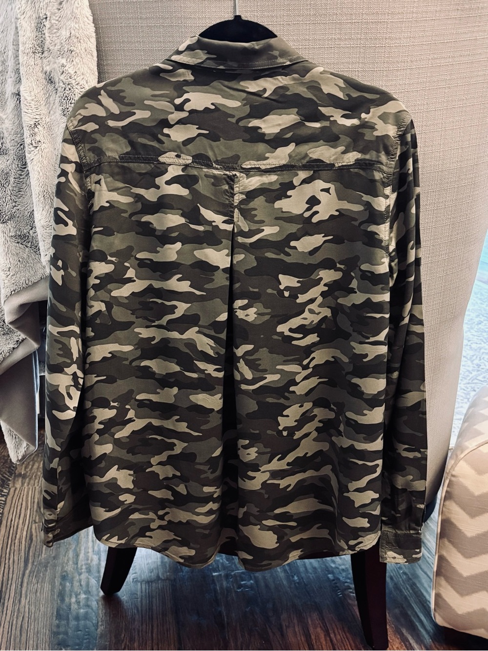 Womens Camouflage Button-Up Shirt - Olive Camo